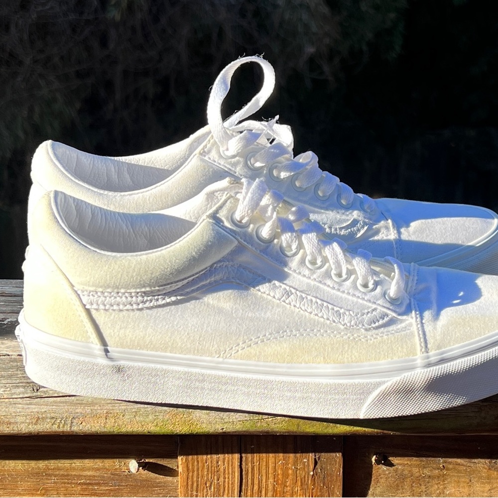 VANS OLD SKOOL SIZE 9.5